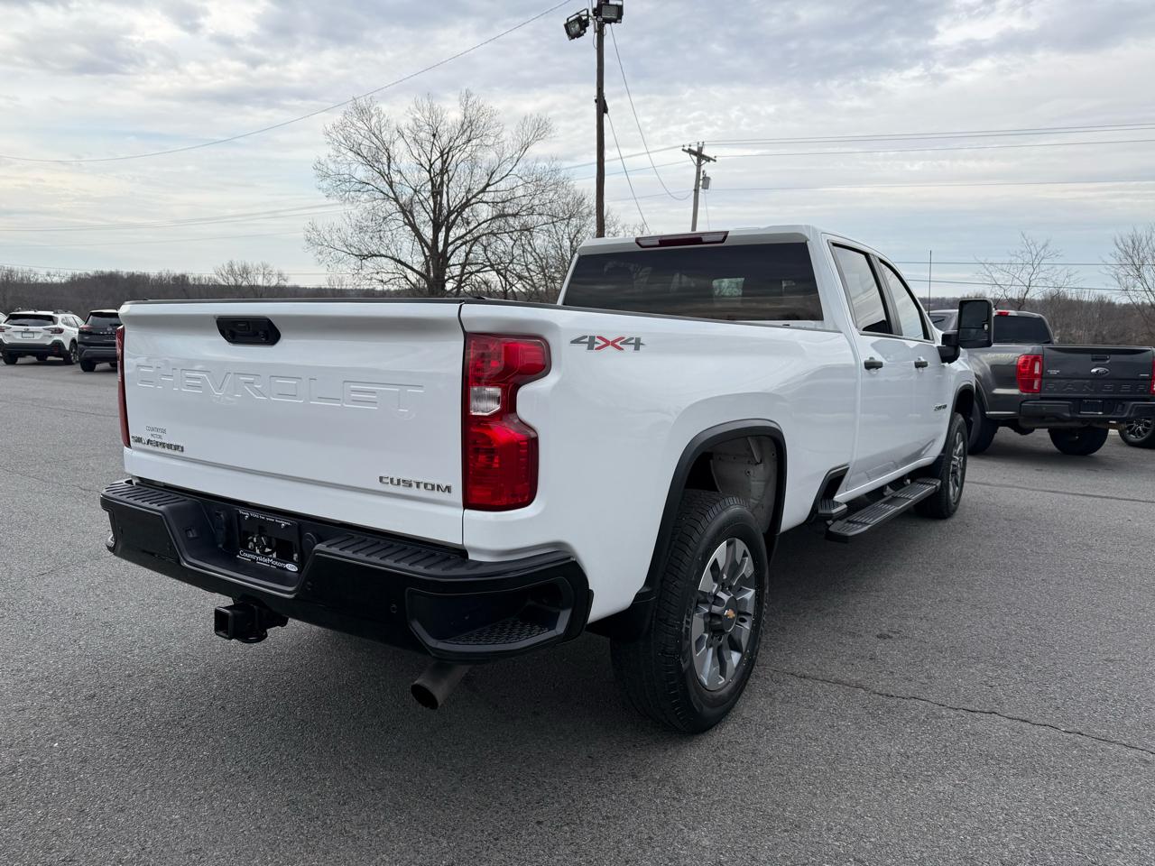 Chevrolet Silverado 2500HD Custom Crew Cab Long Box 4WD 2022