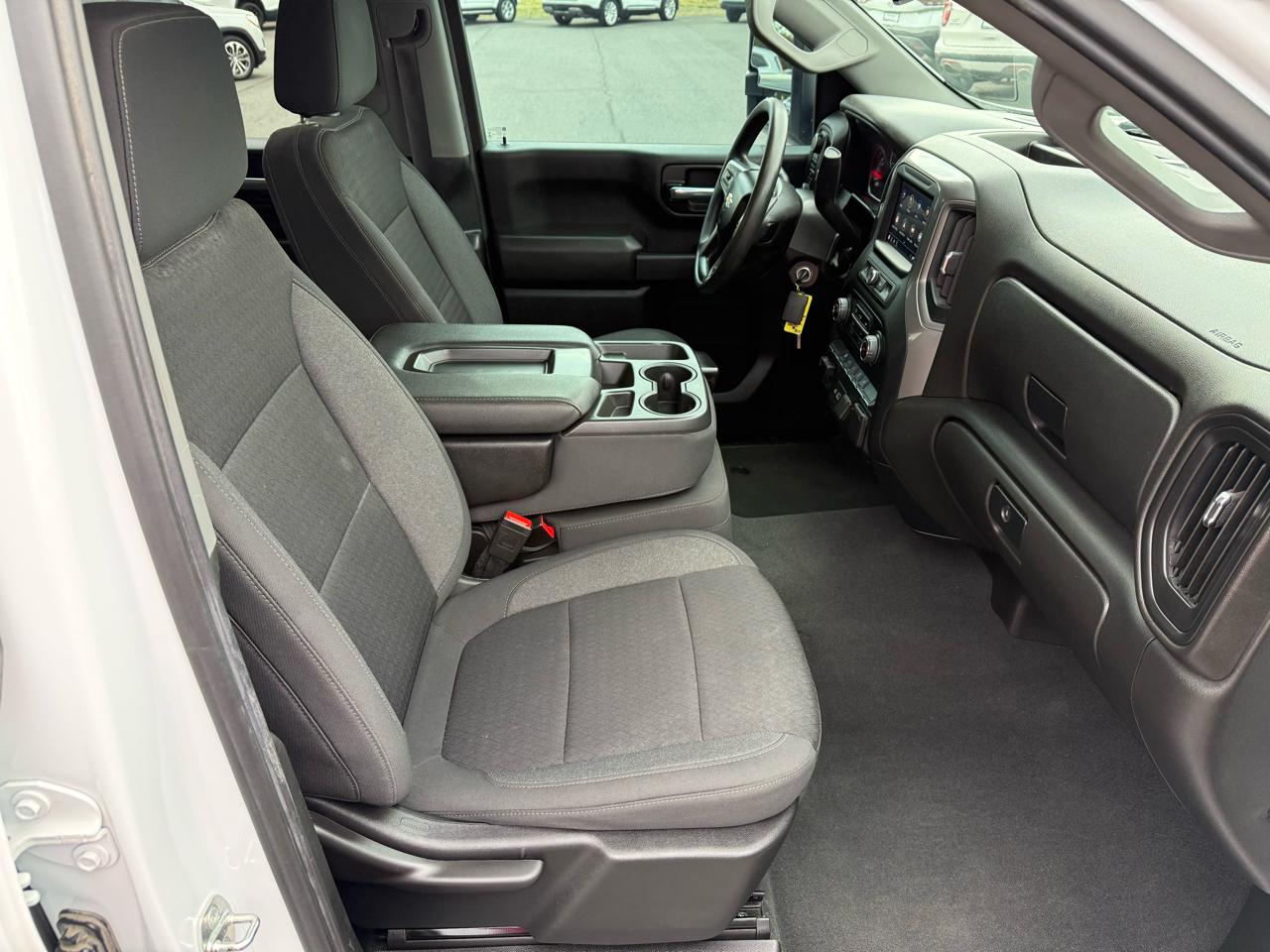 Chevrolet Silverado 2500HD Custom Crew Cab Long Box 4WD 2022