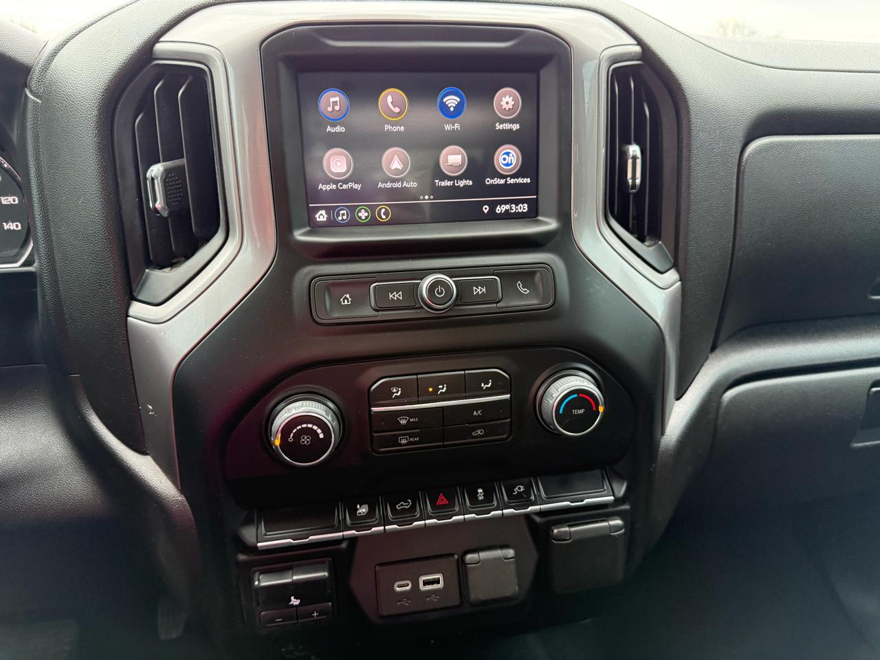 Chevrolet Silverado 2500HD Custom Crew Cab Long Box 4WD 2022