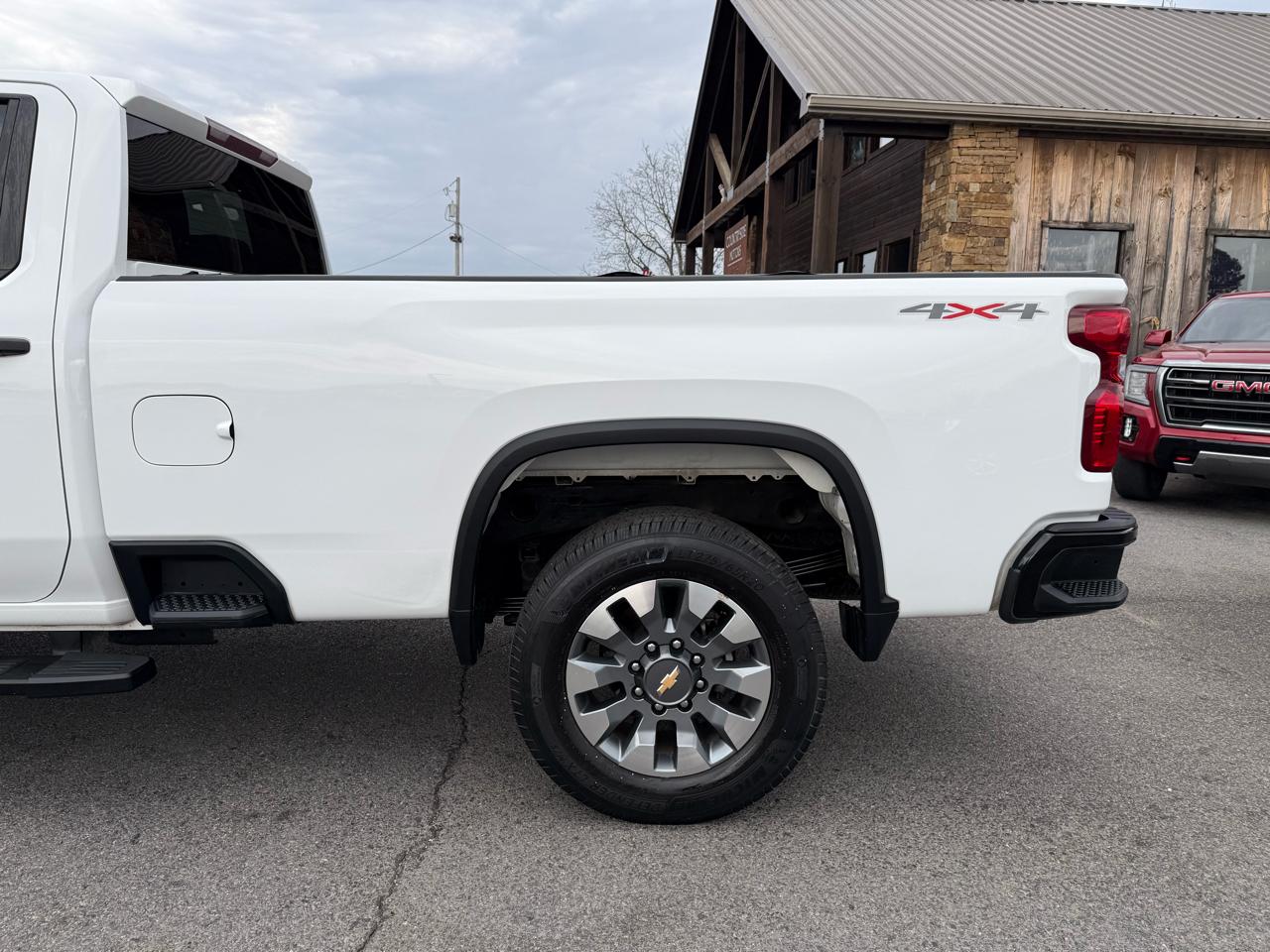 Chevrolet Silverado 2500HD Custom Crew Cab Long Box 4WD 2022