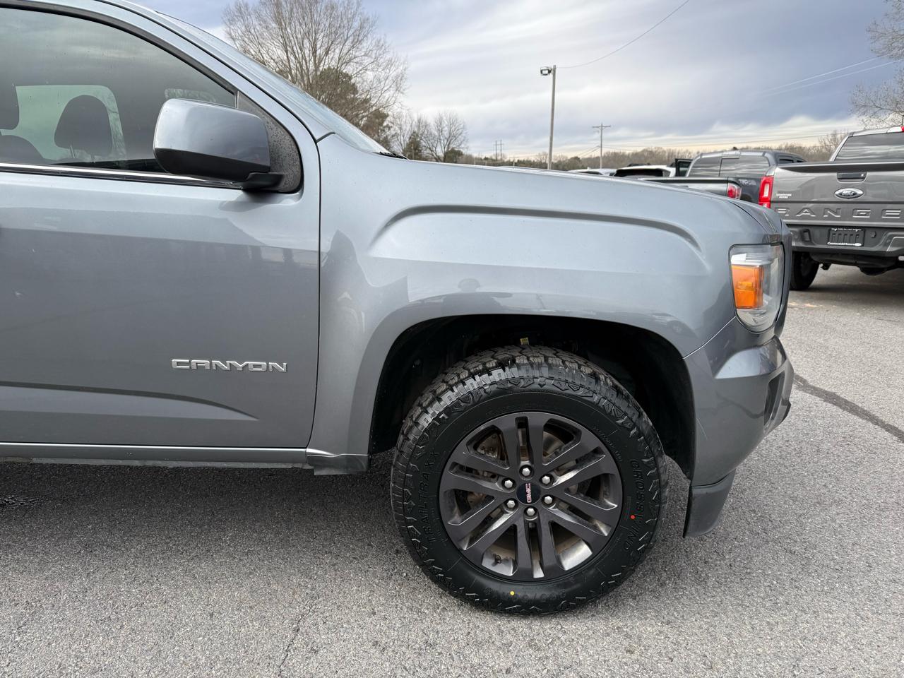 GMC Canyon SLE Crew Cab 2WD 2020