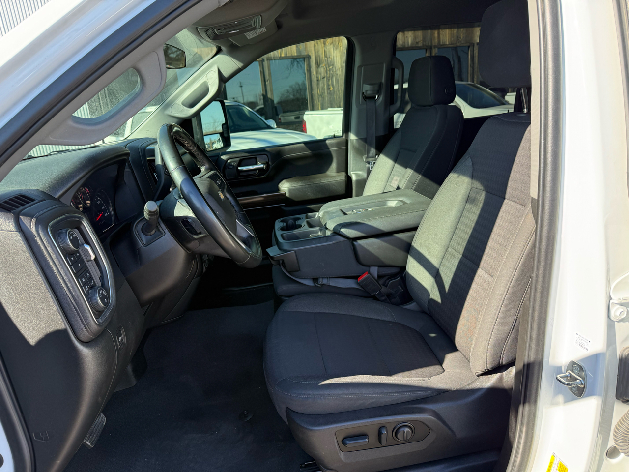 Chevrolet Silverado 2500HD LT Crew Cab 4WD 2023