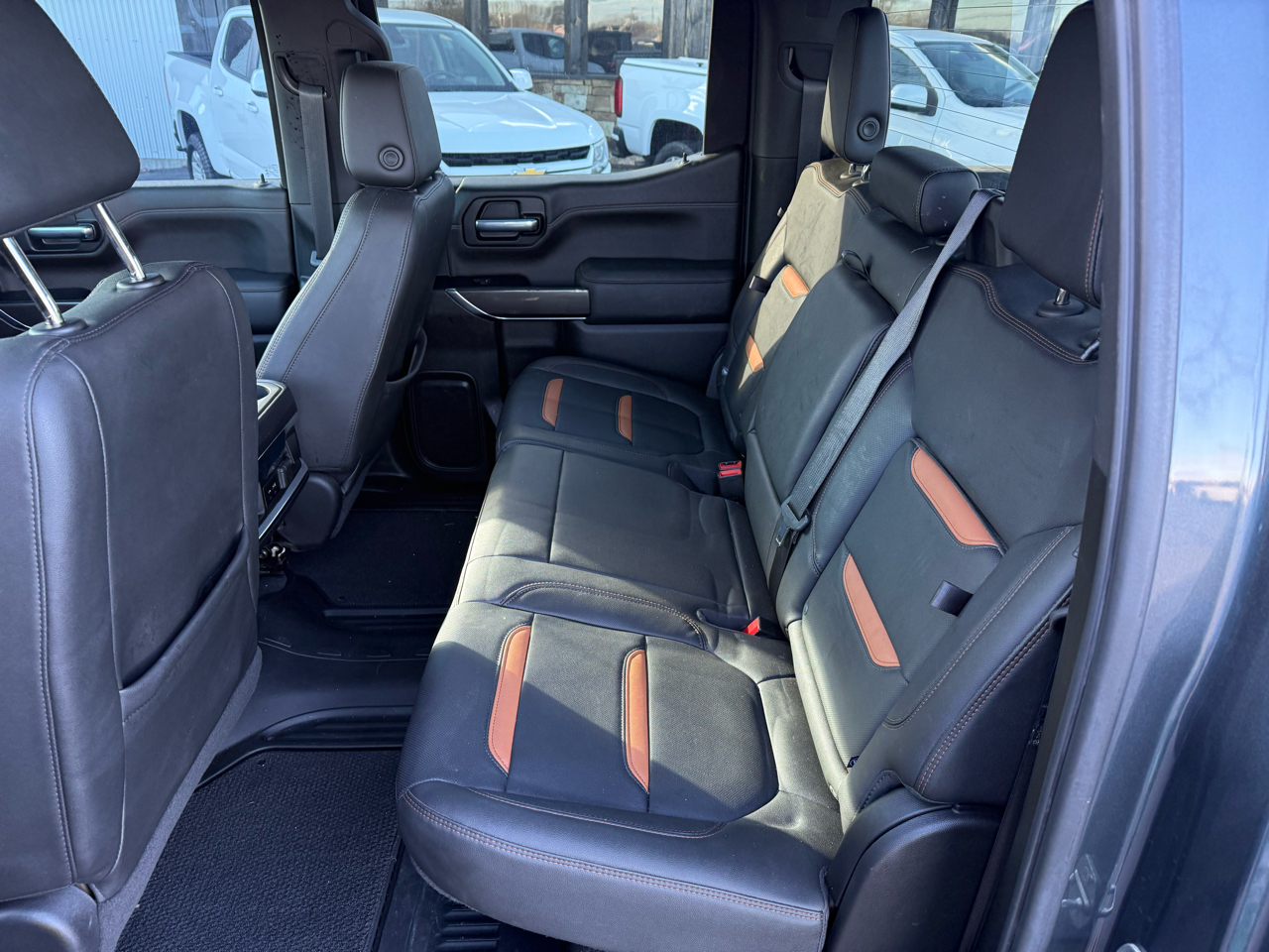 GMC Sierra 1500 AT4 Crew Cab 4WD 2021