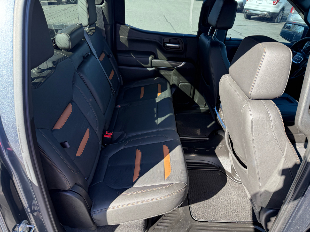 GMC Sierra 1500 AT4 Crew Cab 4WD 2021