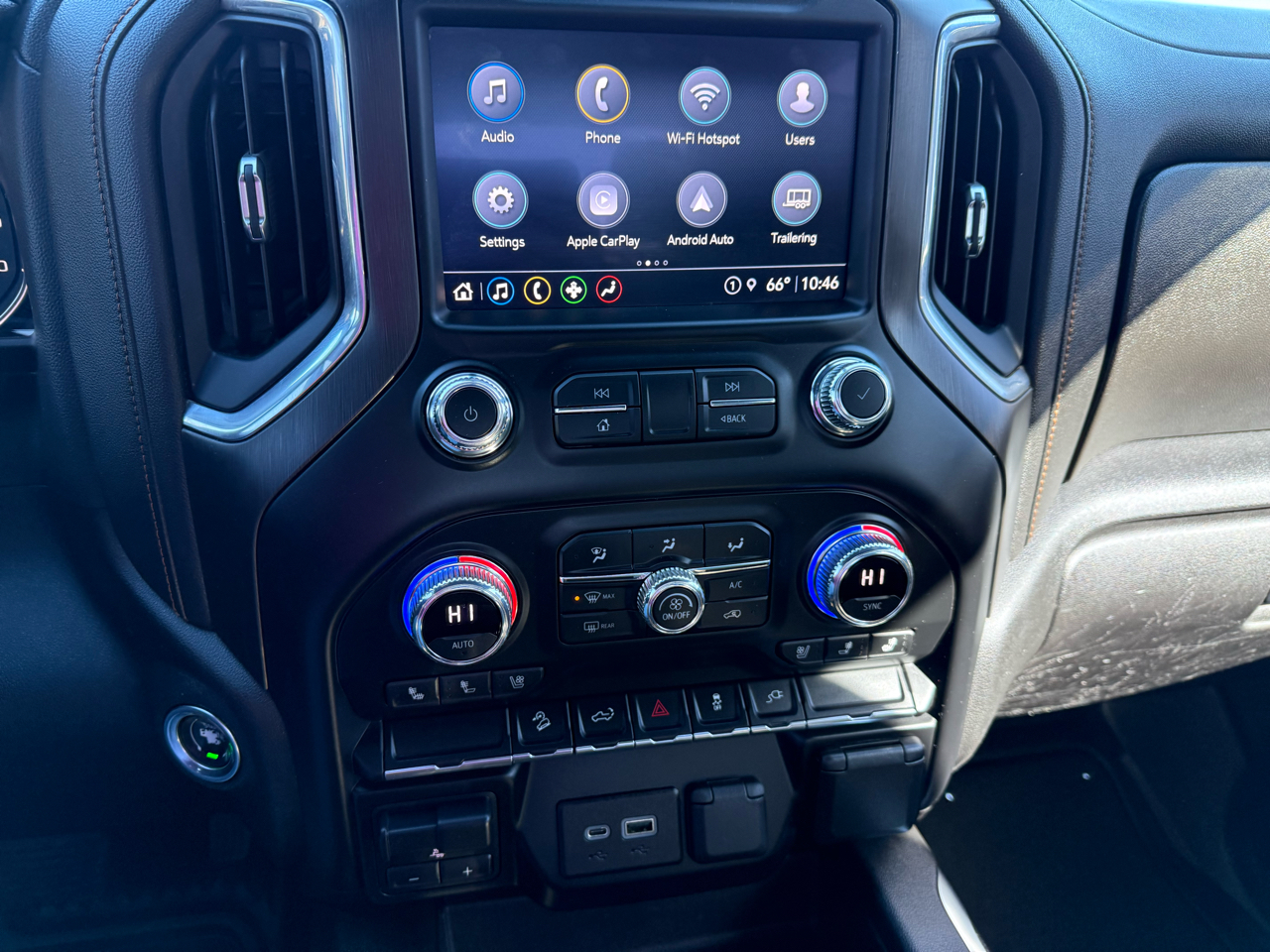 GMC Sierra 1500 AT4 Crew Cab 4WD 2021