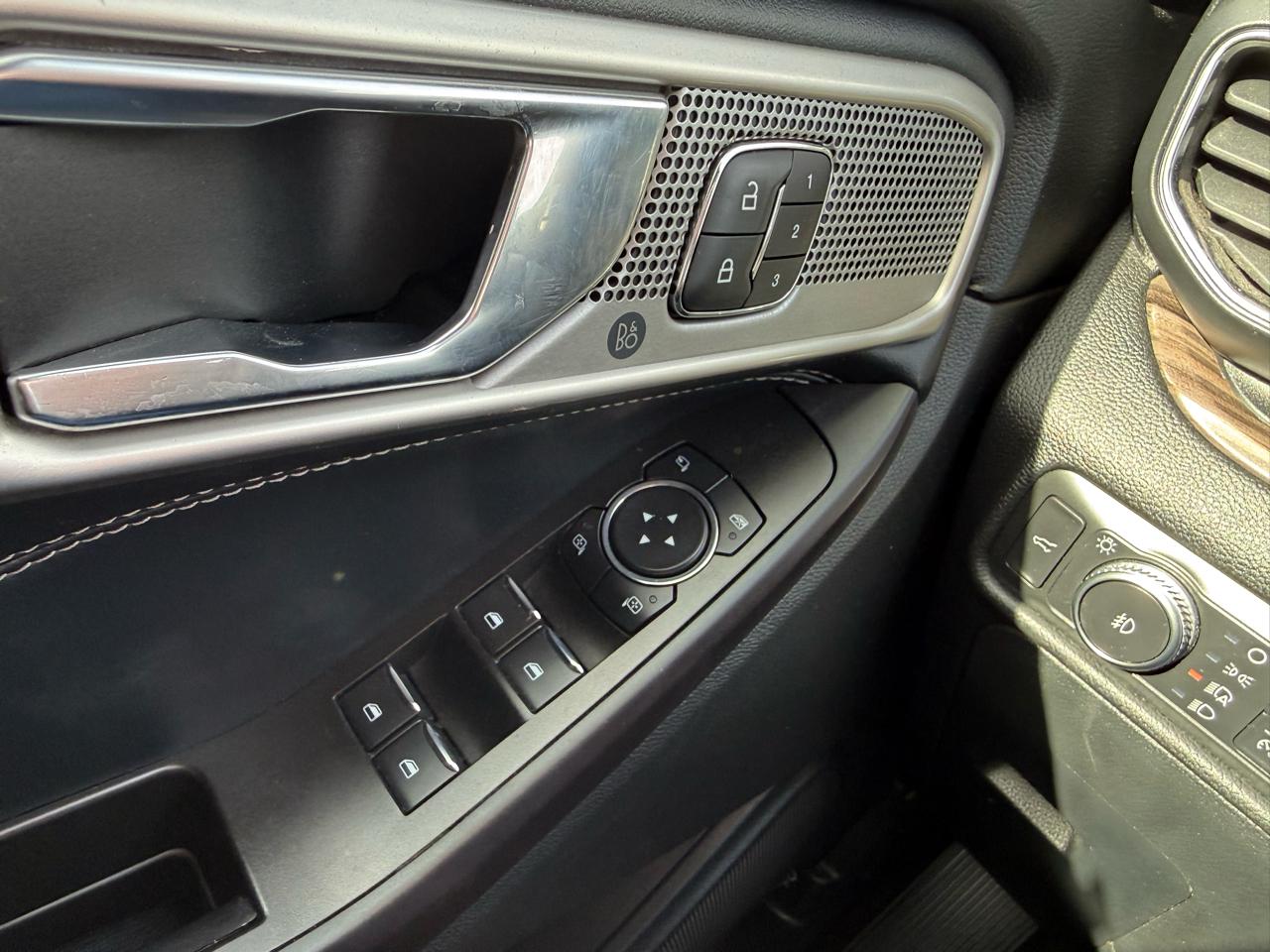 Ford Explorer Limited 2020