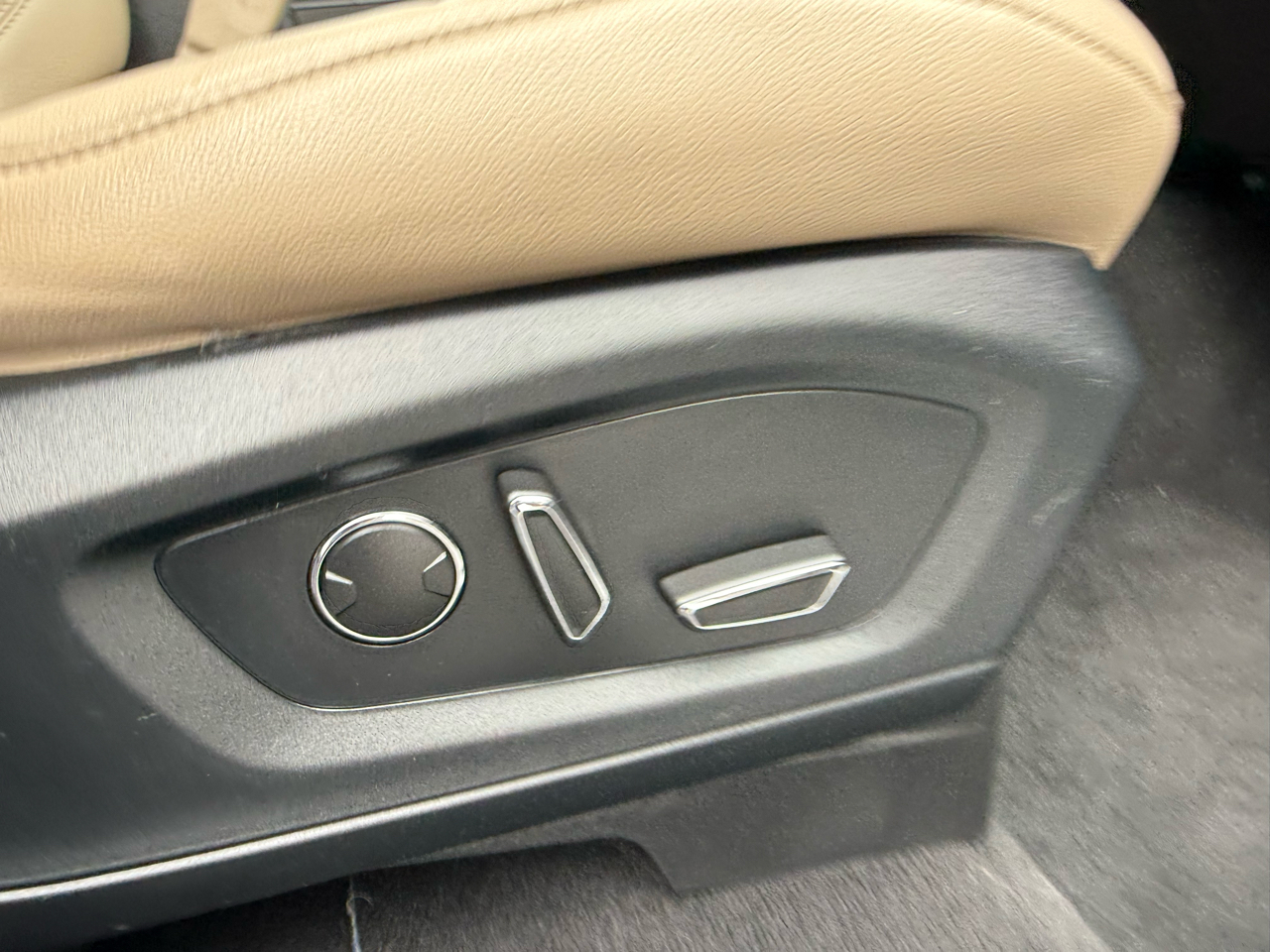 Ford Explorer Limited 2020