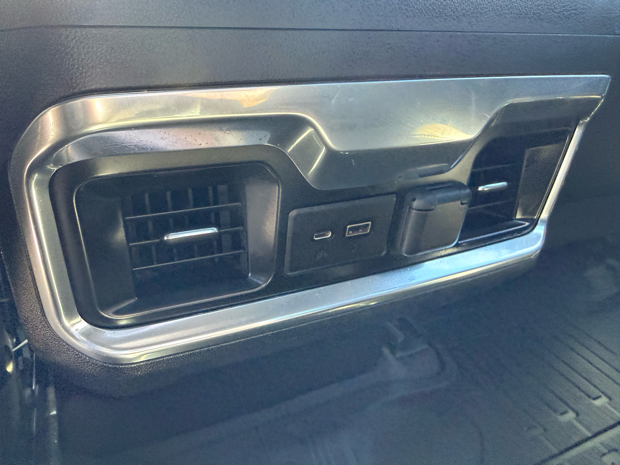 GMC Sierra 1500 AT4 Double Cab 4WD 2019