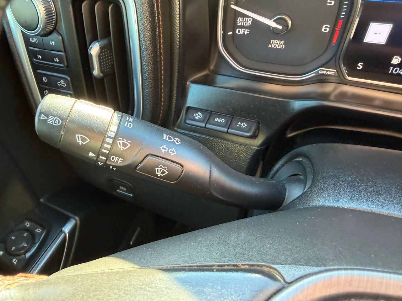 GMC Sierra 1500 AT4 Double Cab 4WD 2019