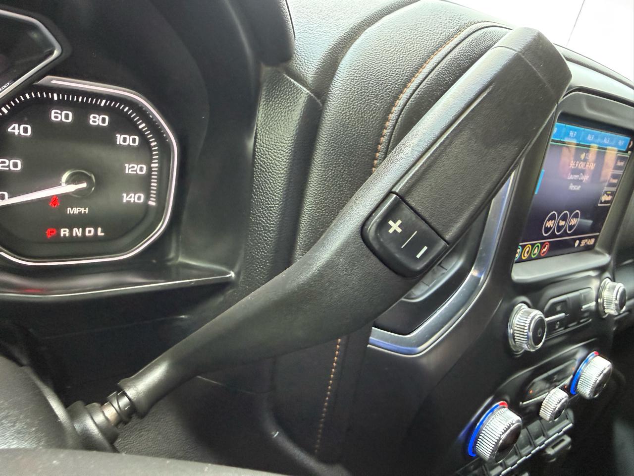 GMC Sierra 1500 AT4 Double Cab 4WD 2019