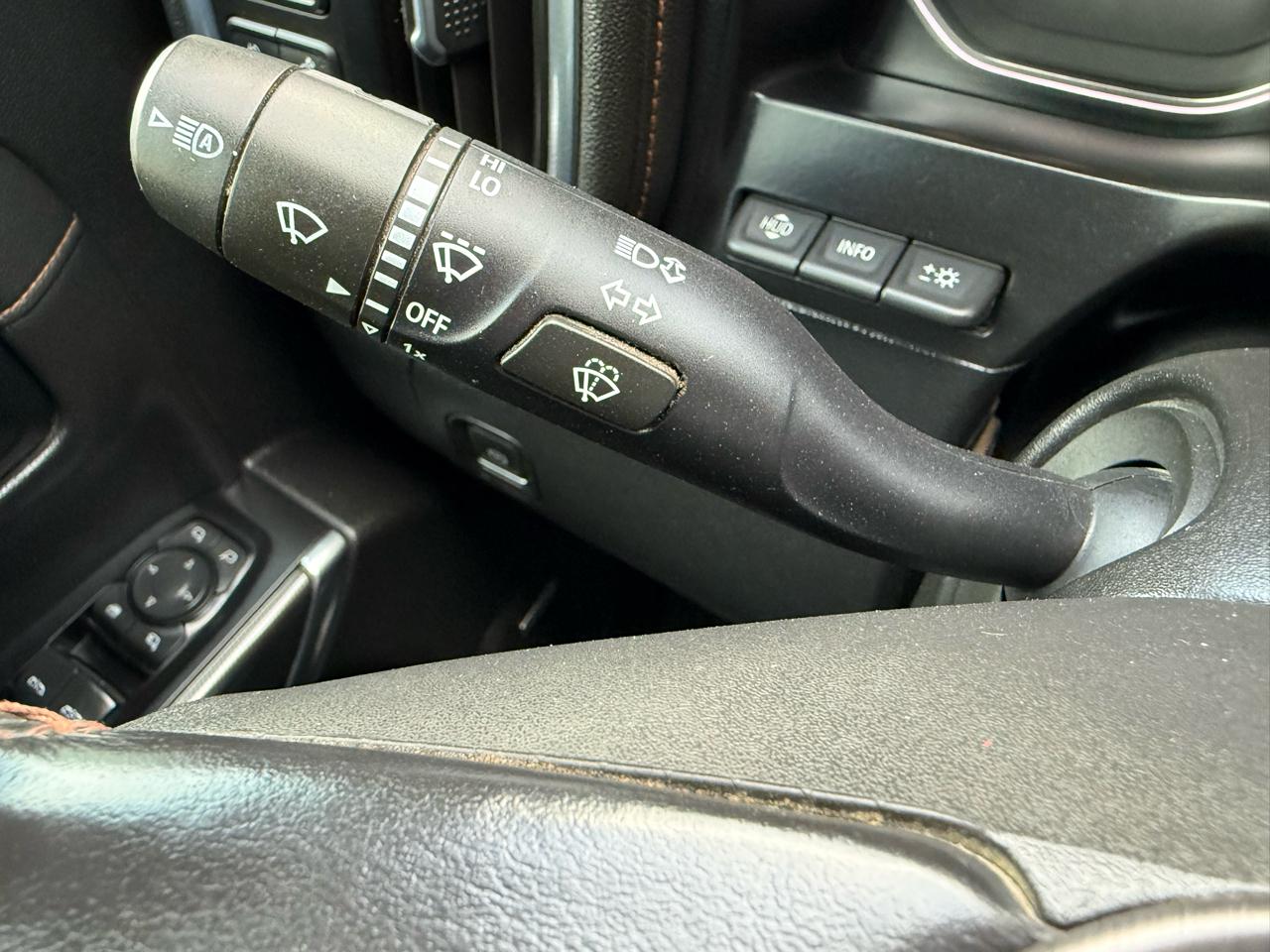 GMC Sierra 1500 AT4 Double Cab 4WD 2019