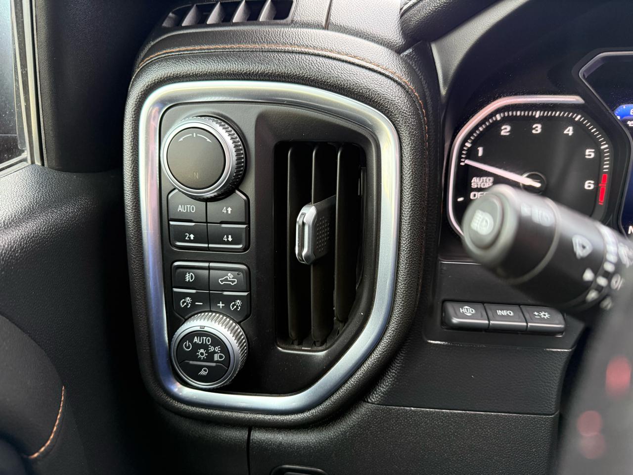 GMC Sierra 1500 AT4 Double Cab 4WD 2019