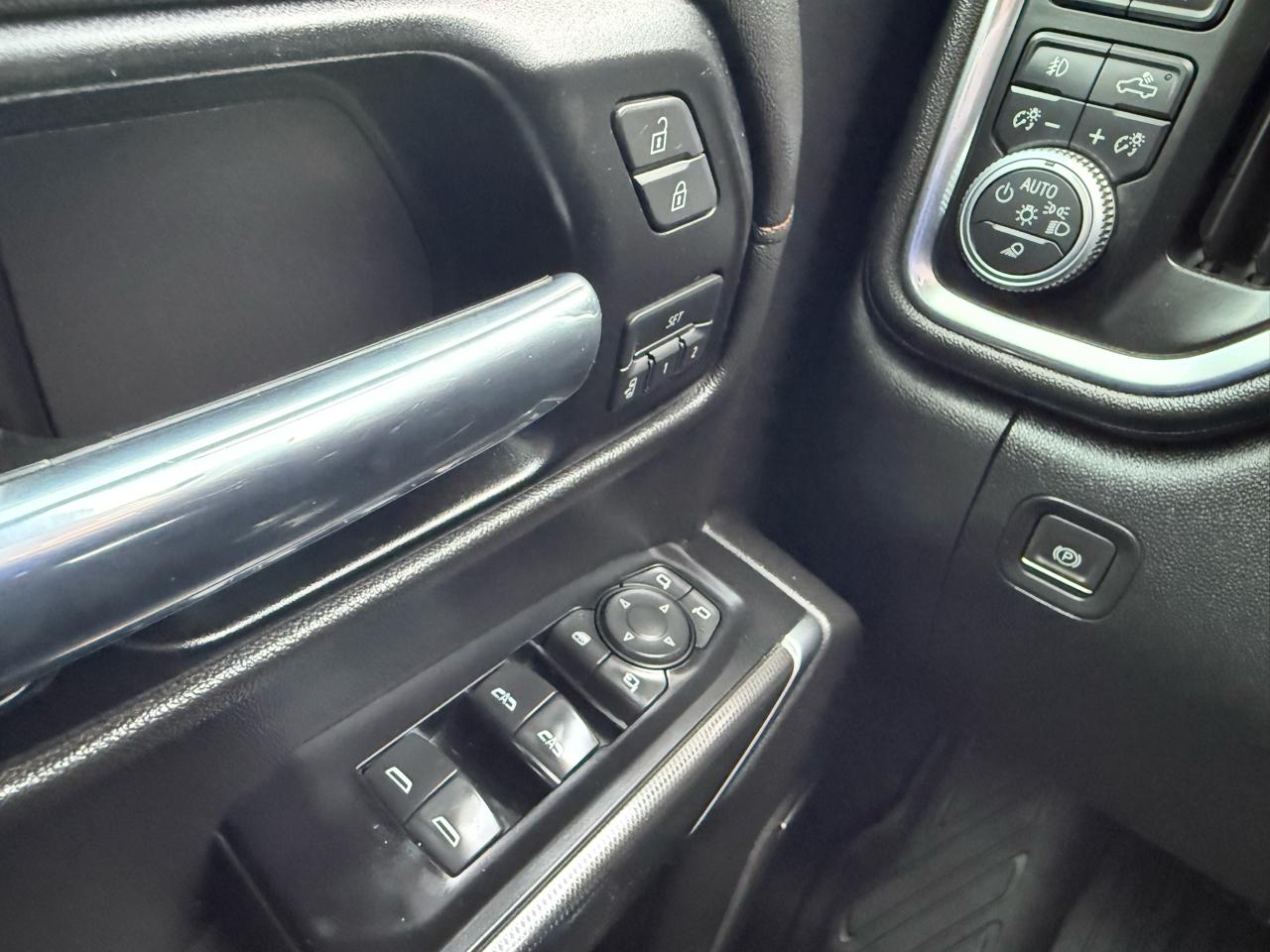 GMC Sierra 1500 AT4 Double Cab 4WD 2019