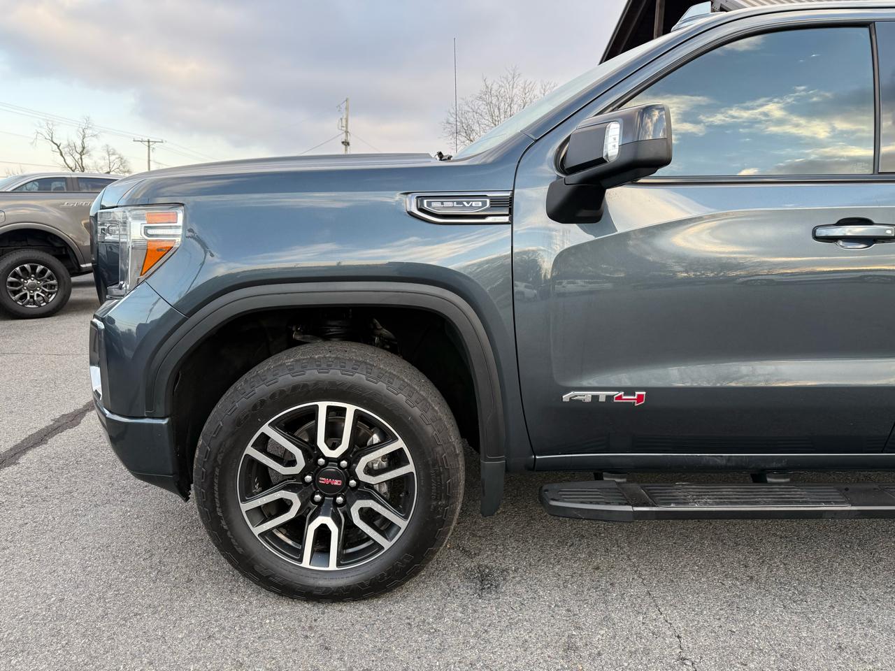 GMC Sierra 1500 AT4 Double Cab 4WD 2019