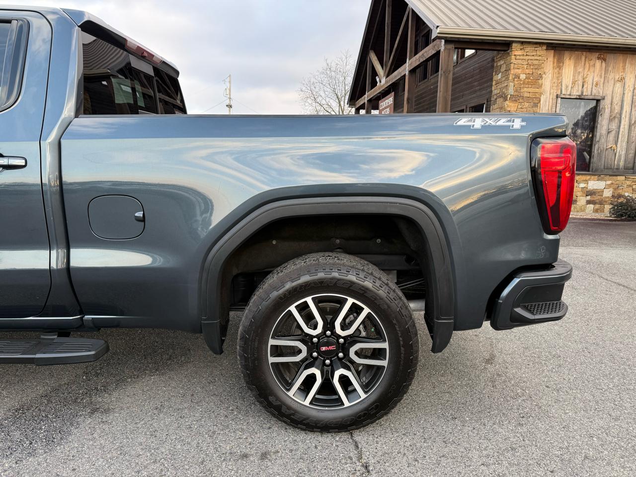 GMC Sierra 1500 AT4 Double Cab 4WD 2019