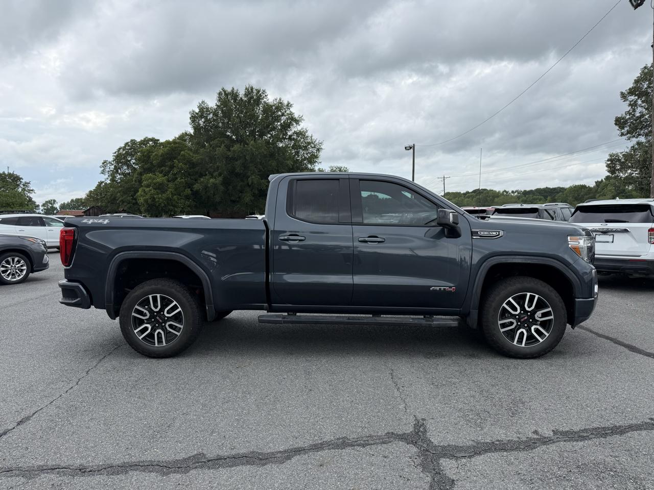 GMC Sierra 1500 AT4 Double Cab 4WD 2019
