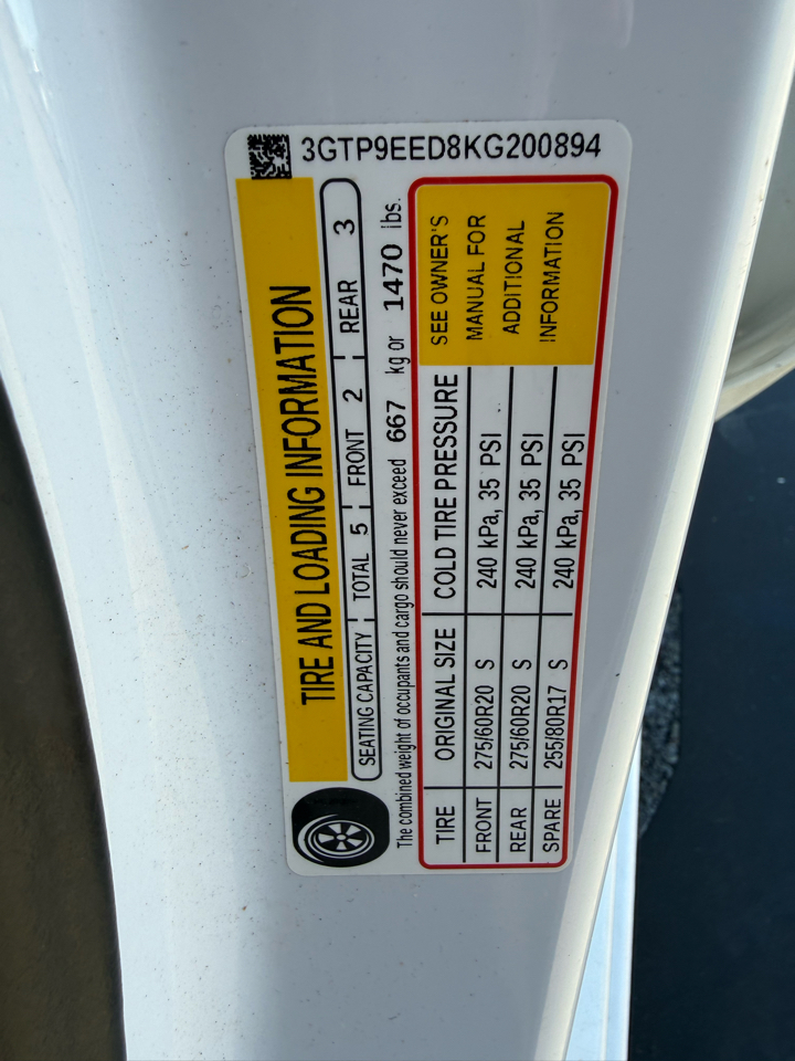 GMC Sierra 1500 AT4 Crew Cab 4WD 2019