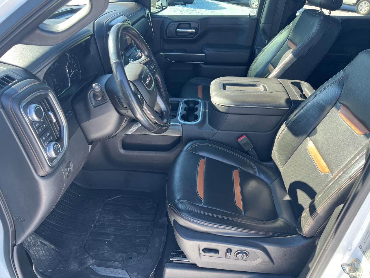 GMC Sierra 1500 AT4 Crew Cab 4WD 2019