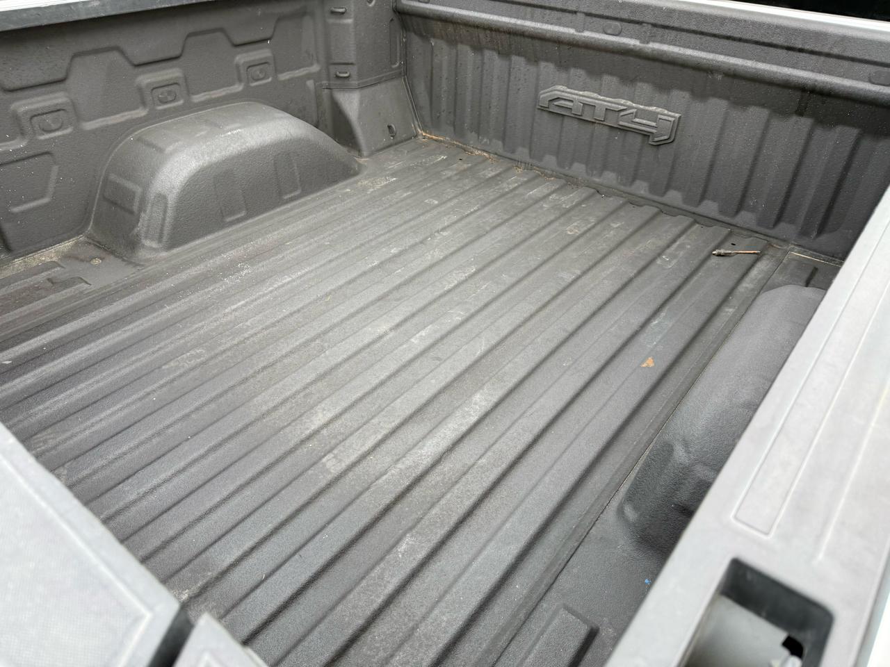 GMC Sierra 1500 AT4 Crew Cab 4WD 2019