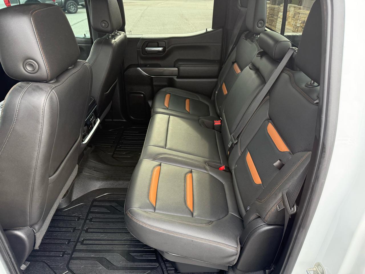 GMC Sierra 1500 AT4 Crew Cab 4WD 2019