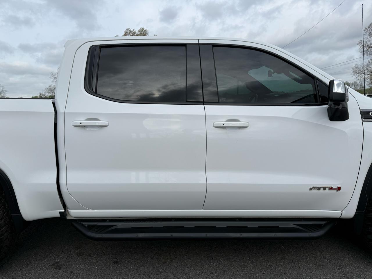 GMC Sierra 1500 AT4 Crew Cab 4WD 2019