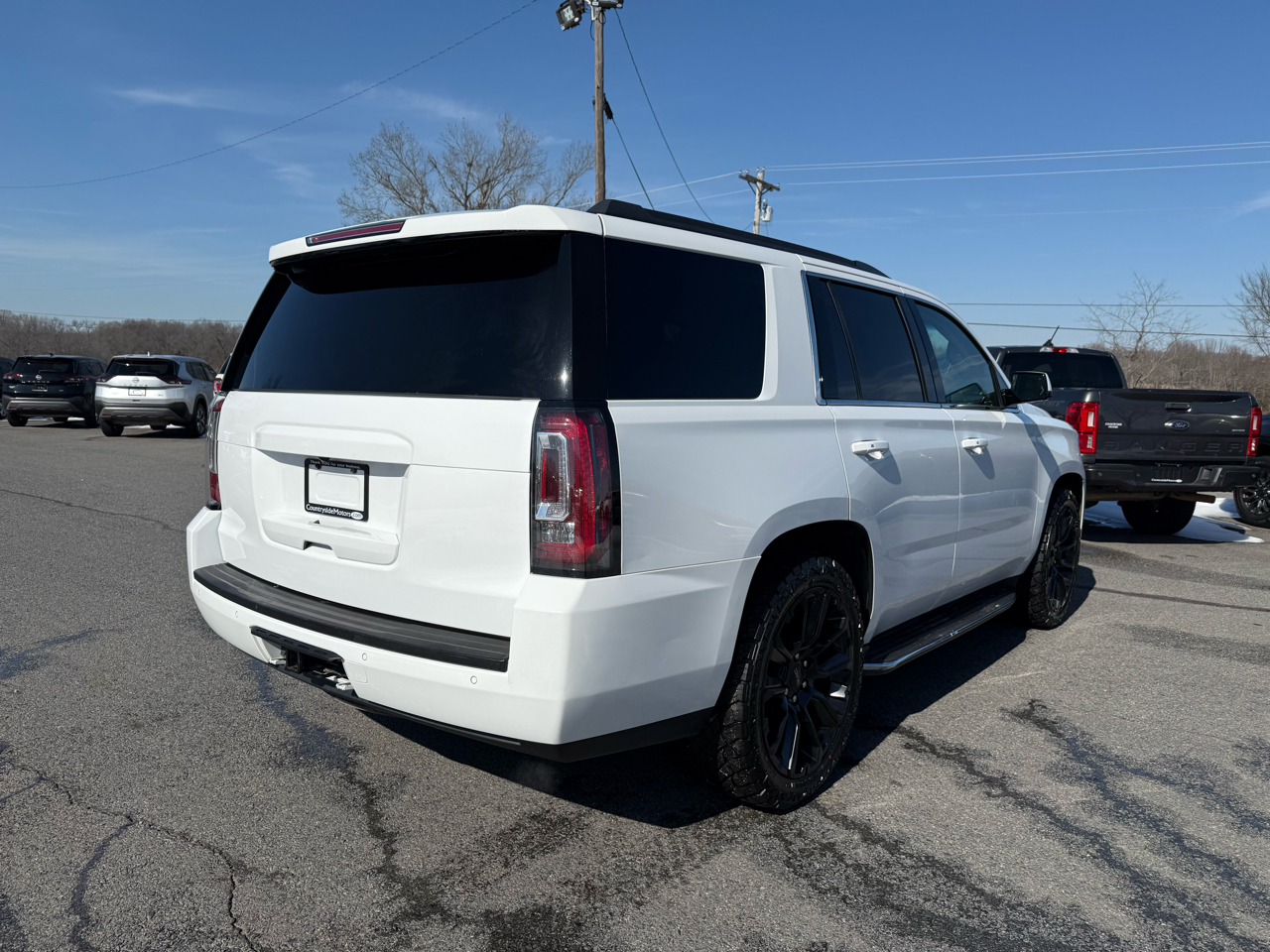 GMC Yukon SLT 4WD 2017