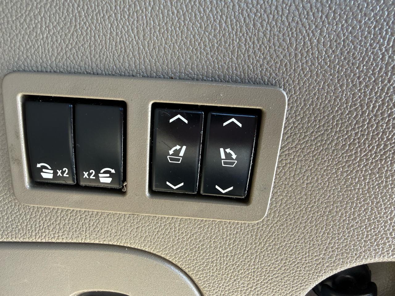 GMC Yukon SLT 4WD 2017