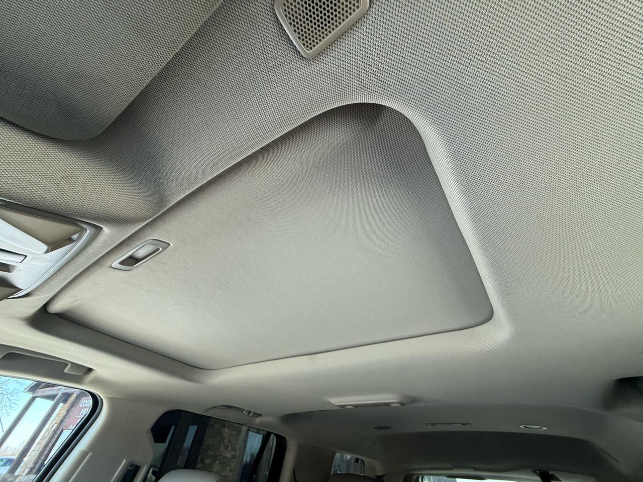 GMC Yukon SLT 4WD 2017