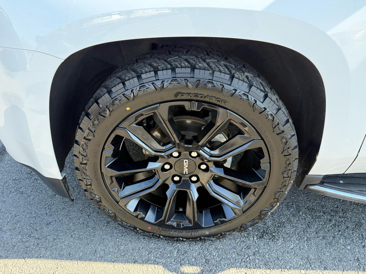 GMC Yukon SLT 4WD 2017