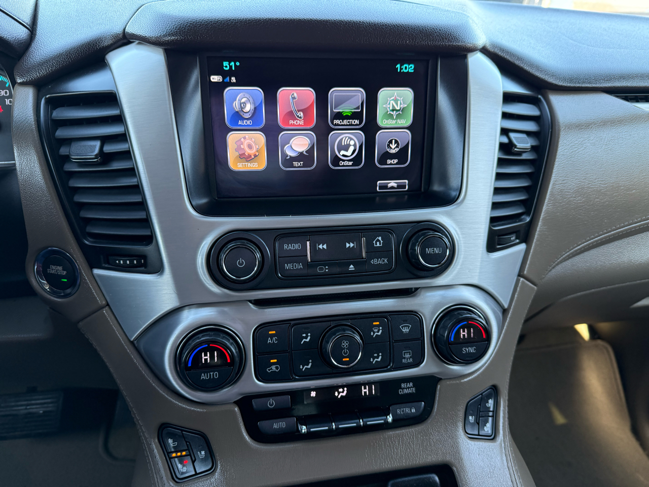 GMC Yukon SLT 4WD 2017