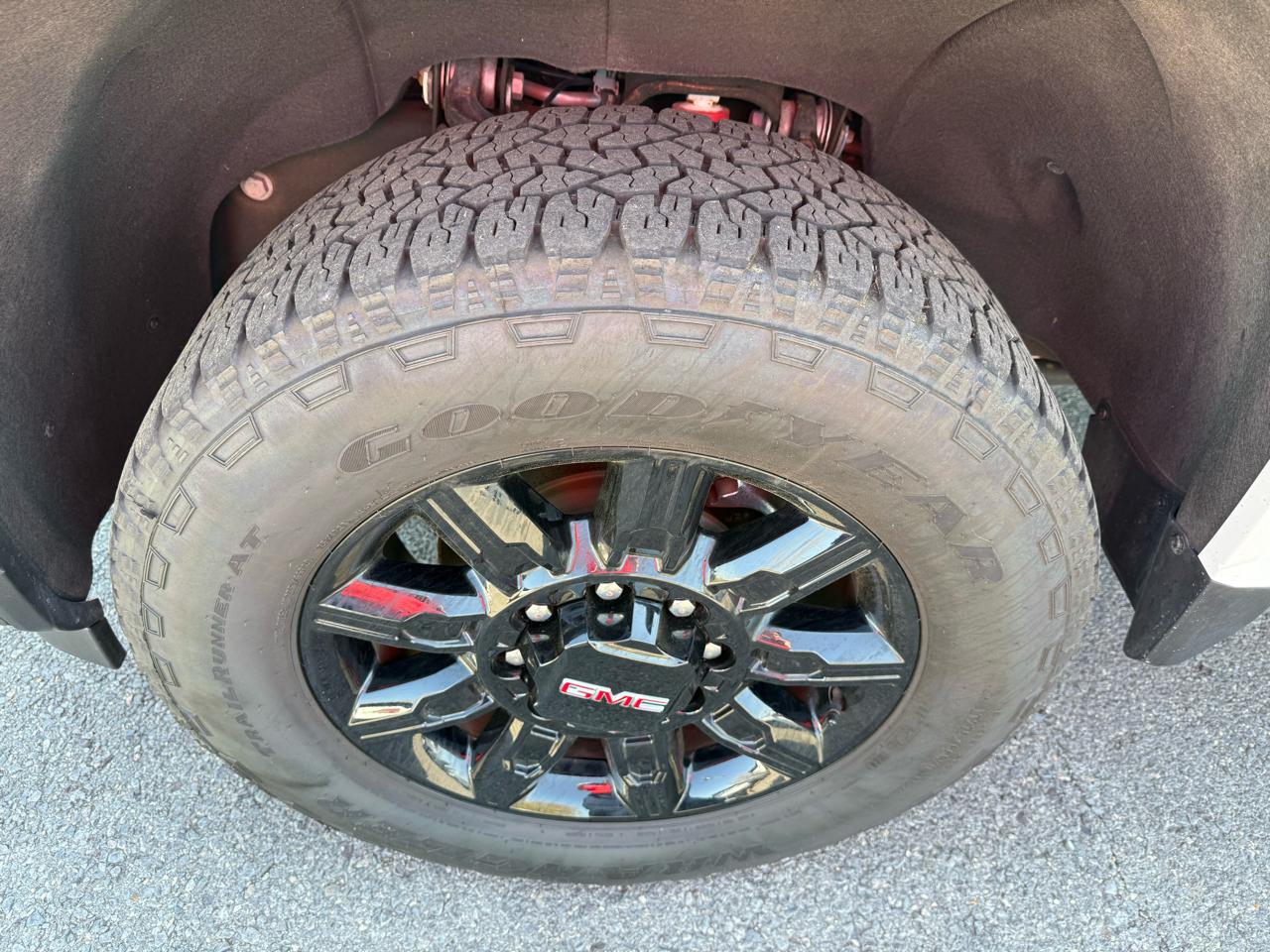 GMC Sierra 2500HD AT4 Crew Cab 4WD 2024