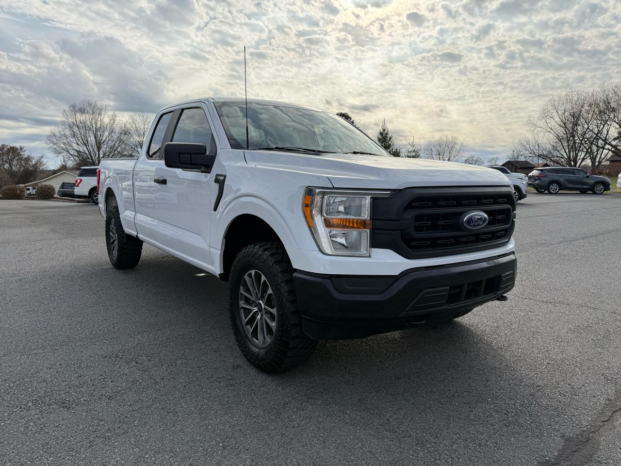 Ford F-150 XL SuperCab 4WD 2021
