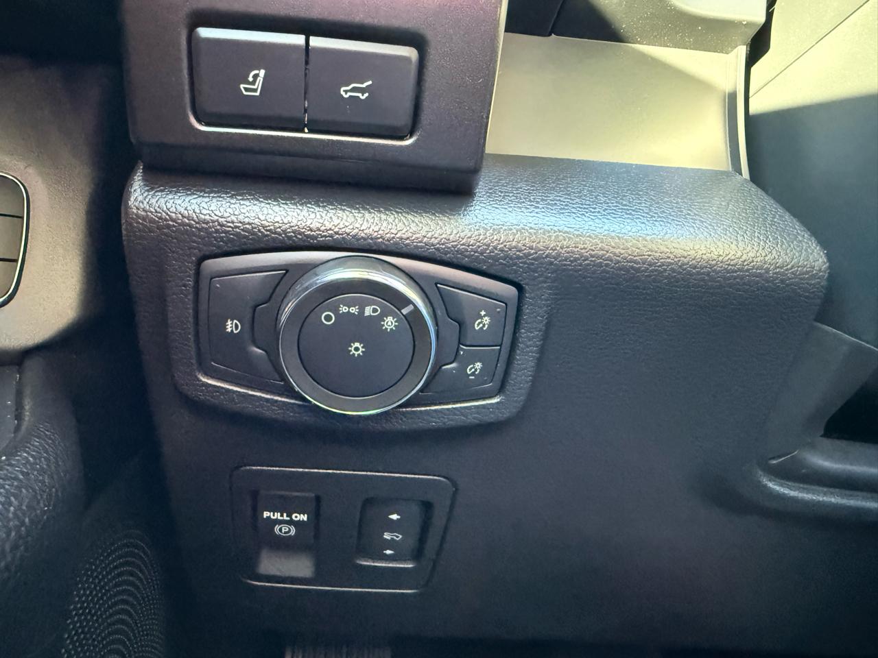 Ford Expedition Limited 2WD 2021