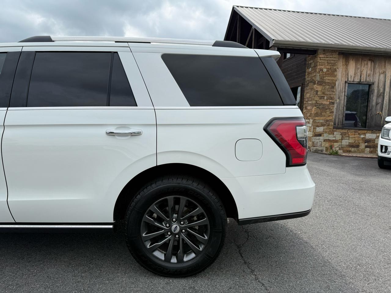 Ford Expedition Limited 2WD 2021
