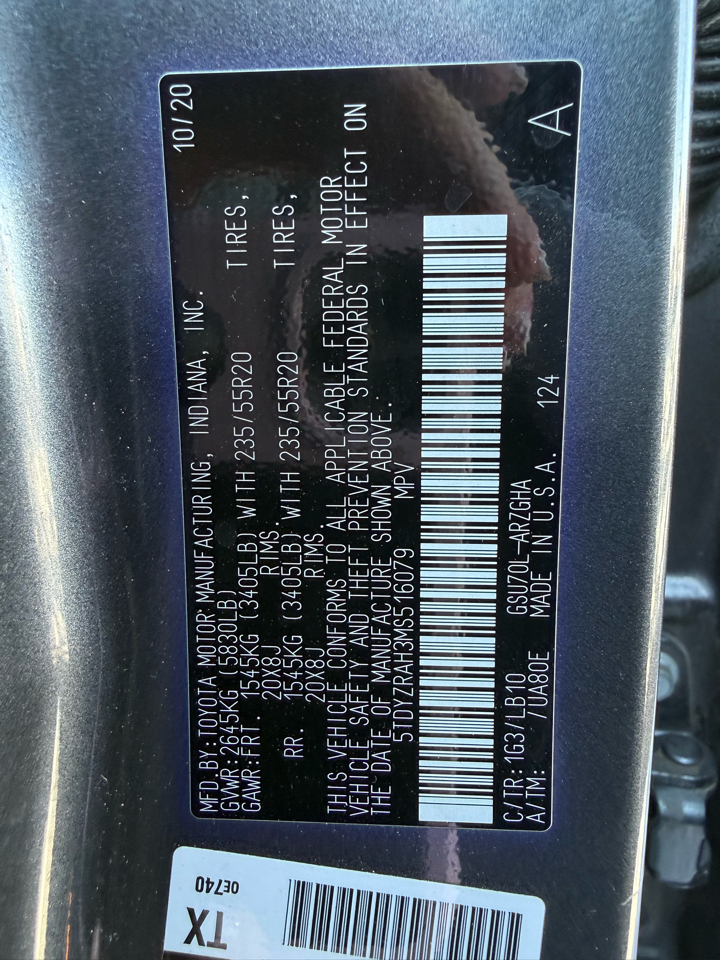 Toyota Highlander Limited 2021