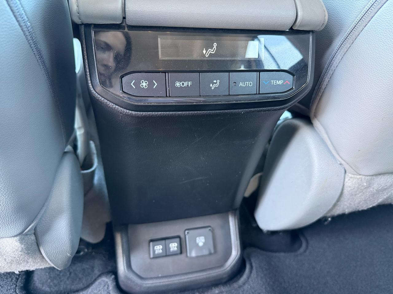 Toyota Highlander Limited 2021