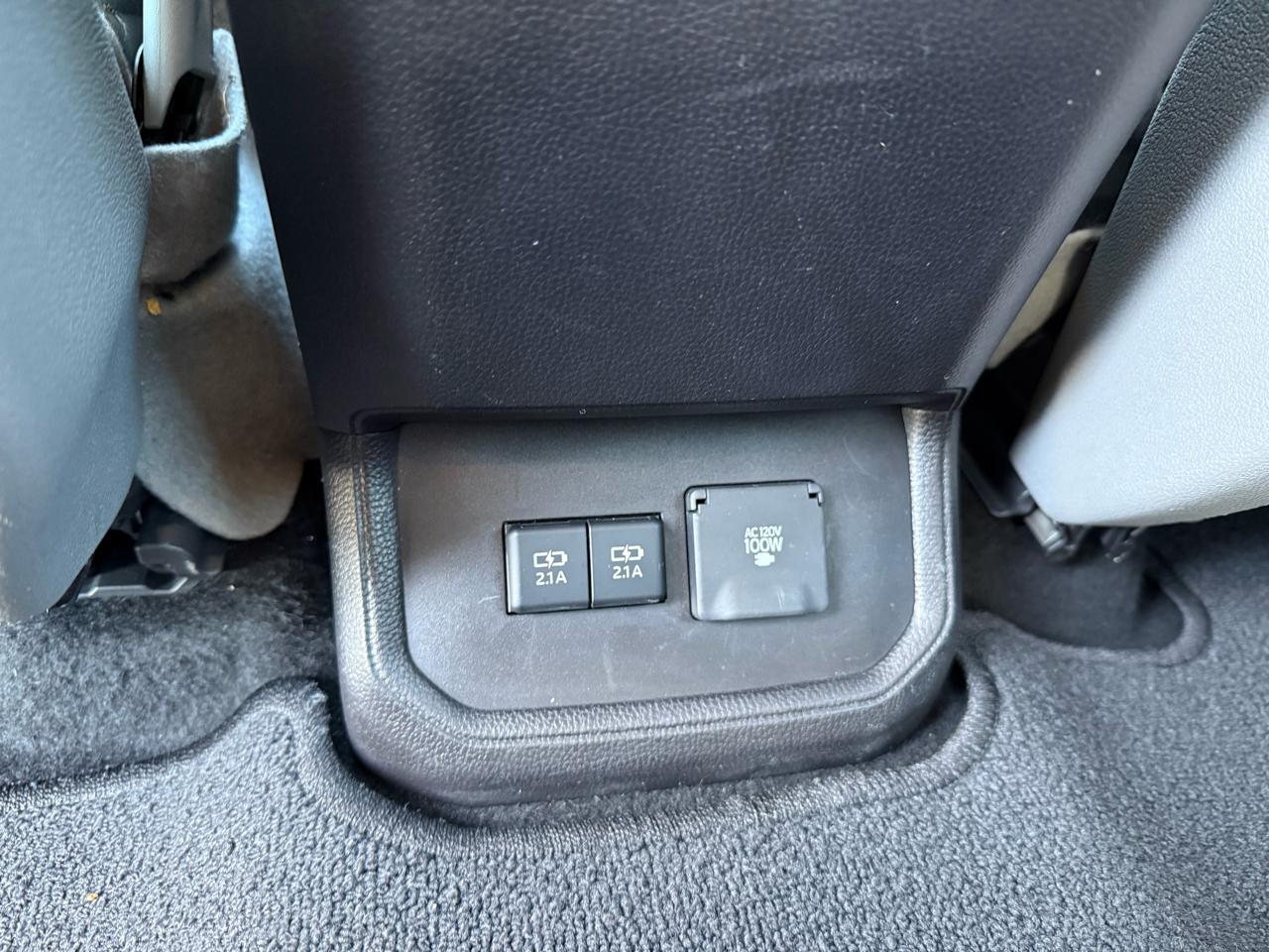 Toyota Highlander Limited 2021