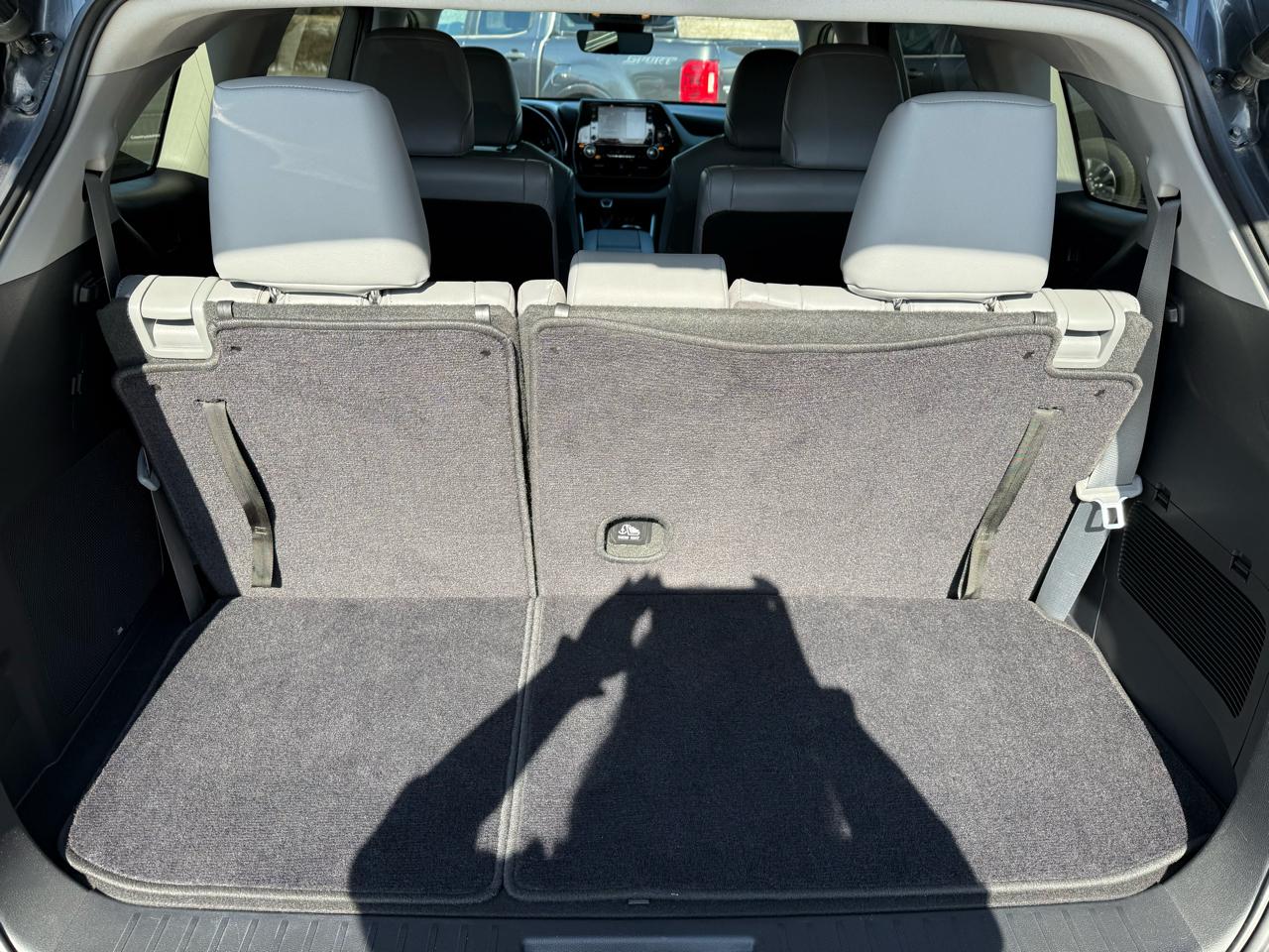 Toyota Highlander Limited 2021