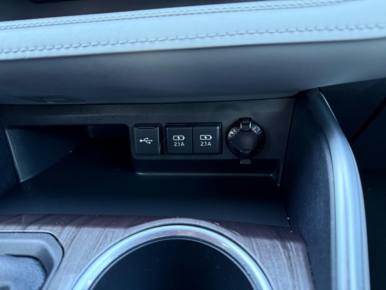 Toyota Highlander Limited 2021