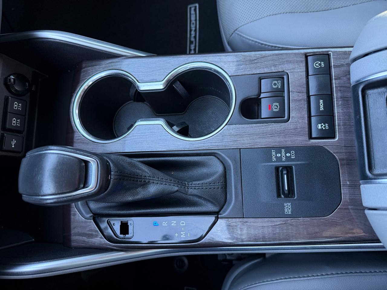 Toyota Highlander Limited 2021