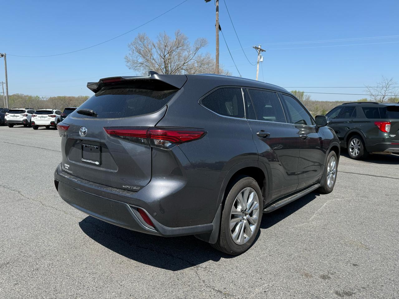 Toyota Highlander Limited 2021