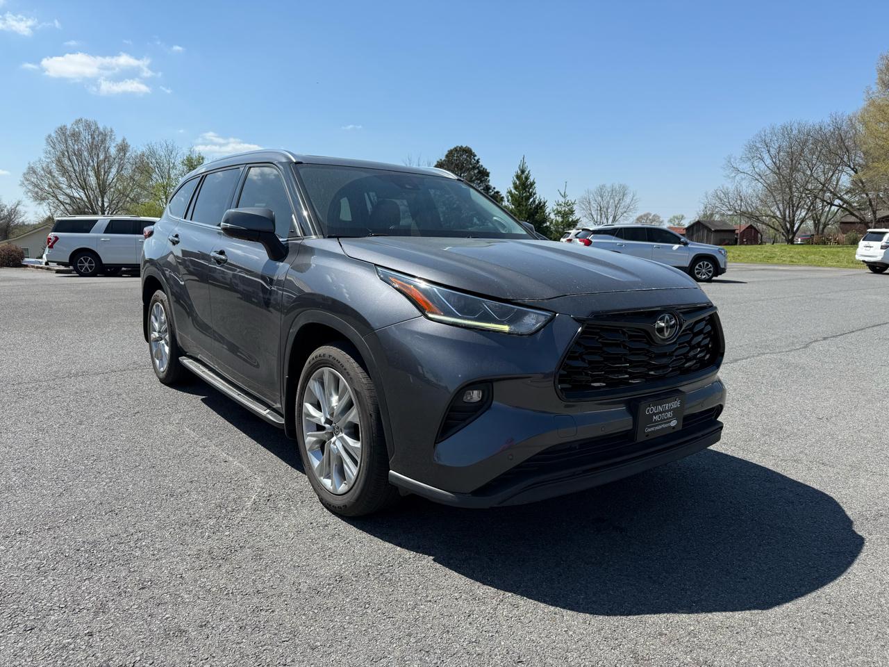 Toyota Highlander Limited 2021