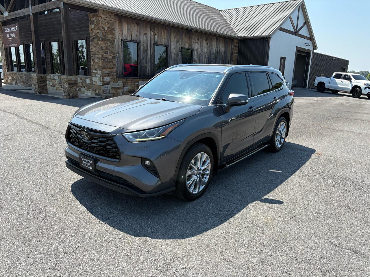 Toyota Highlander Limited 2021