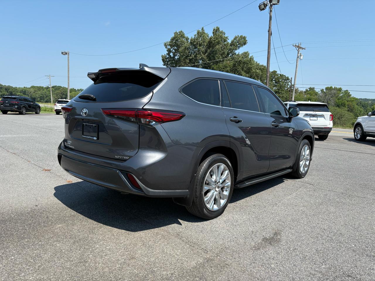 Toyota Highlander Limited 2021