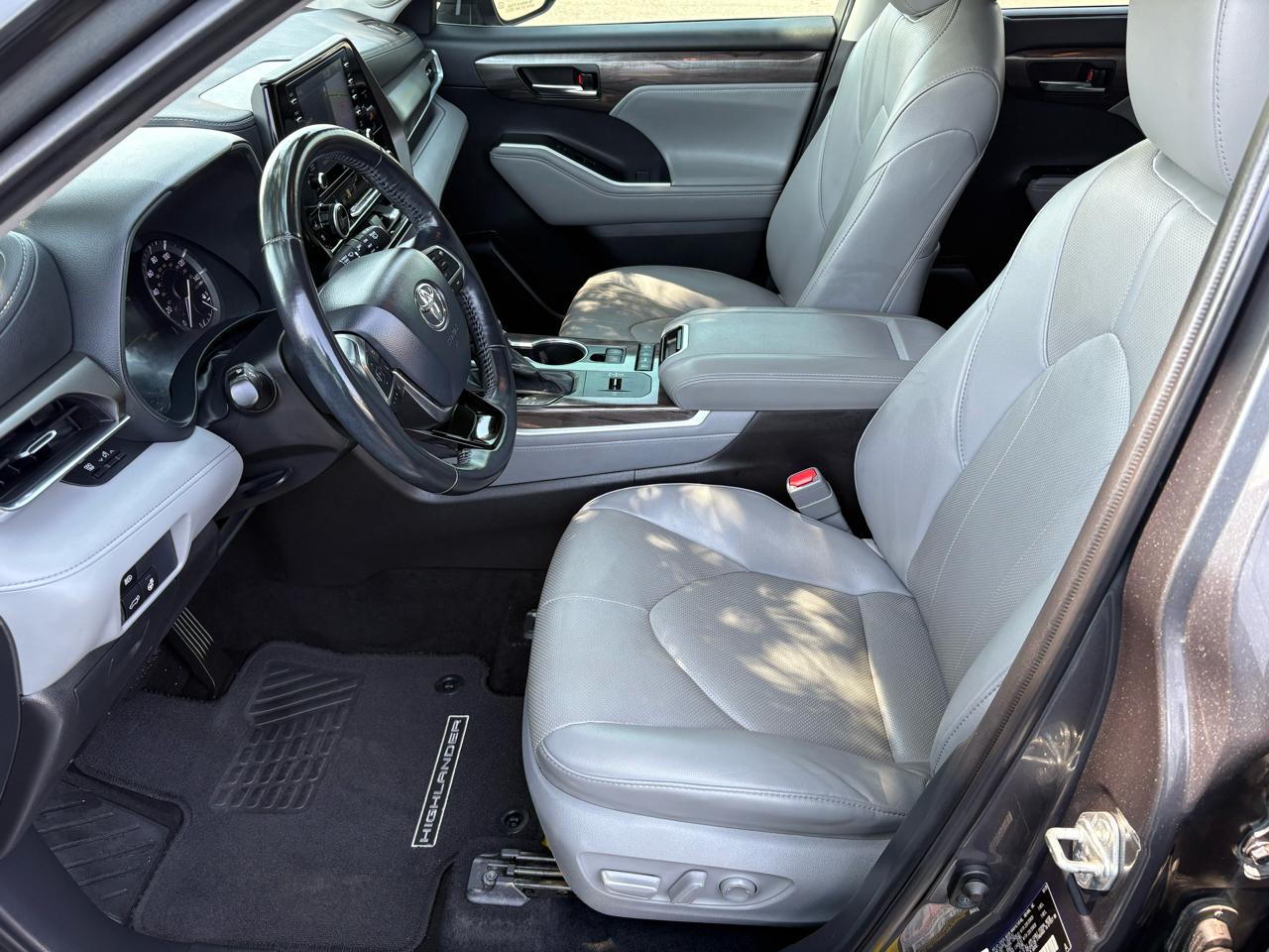 Toyota Highlander Limited 2021