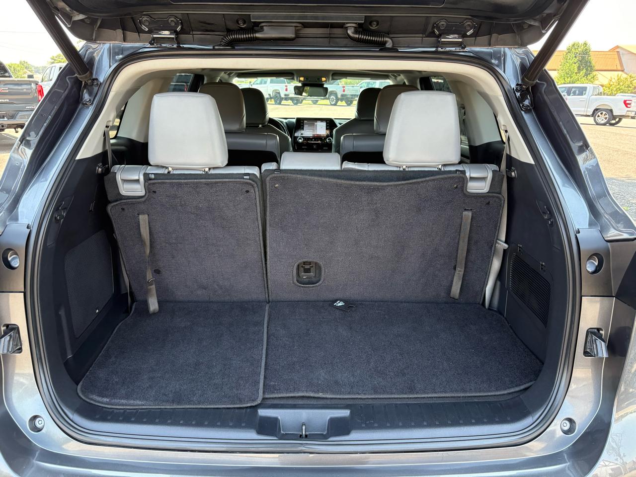 Toyota Highlander Limited 2021