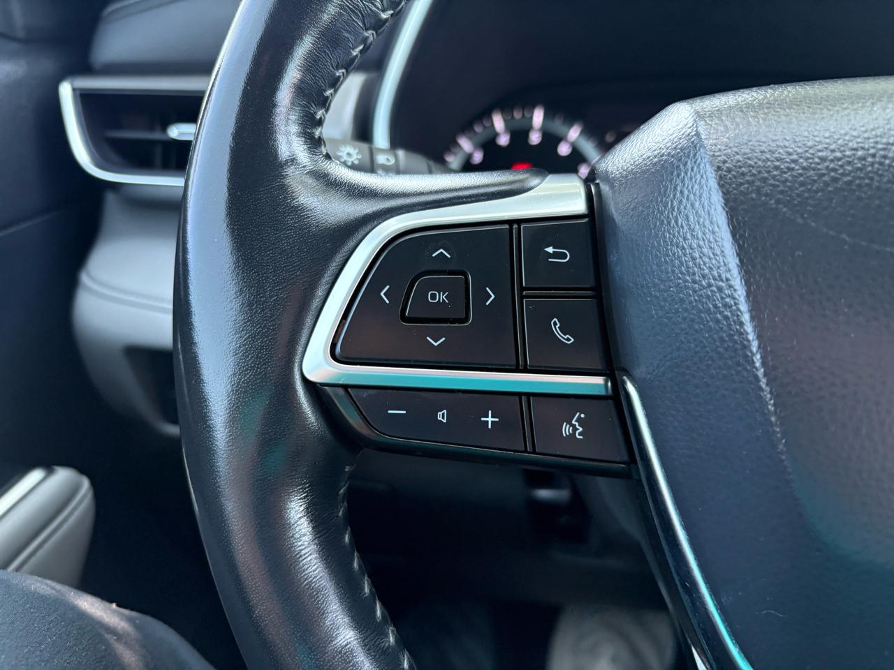 Toyota Highlander Limited 2021