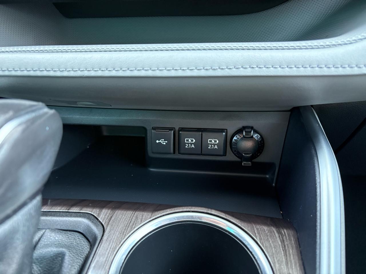 Toyota Highlander Limited 2021