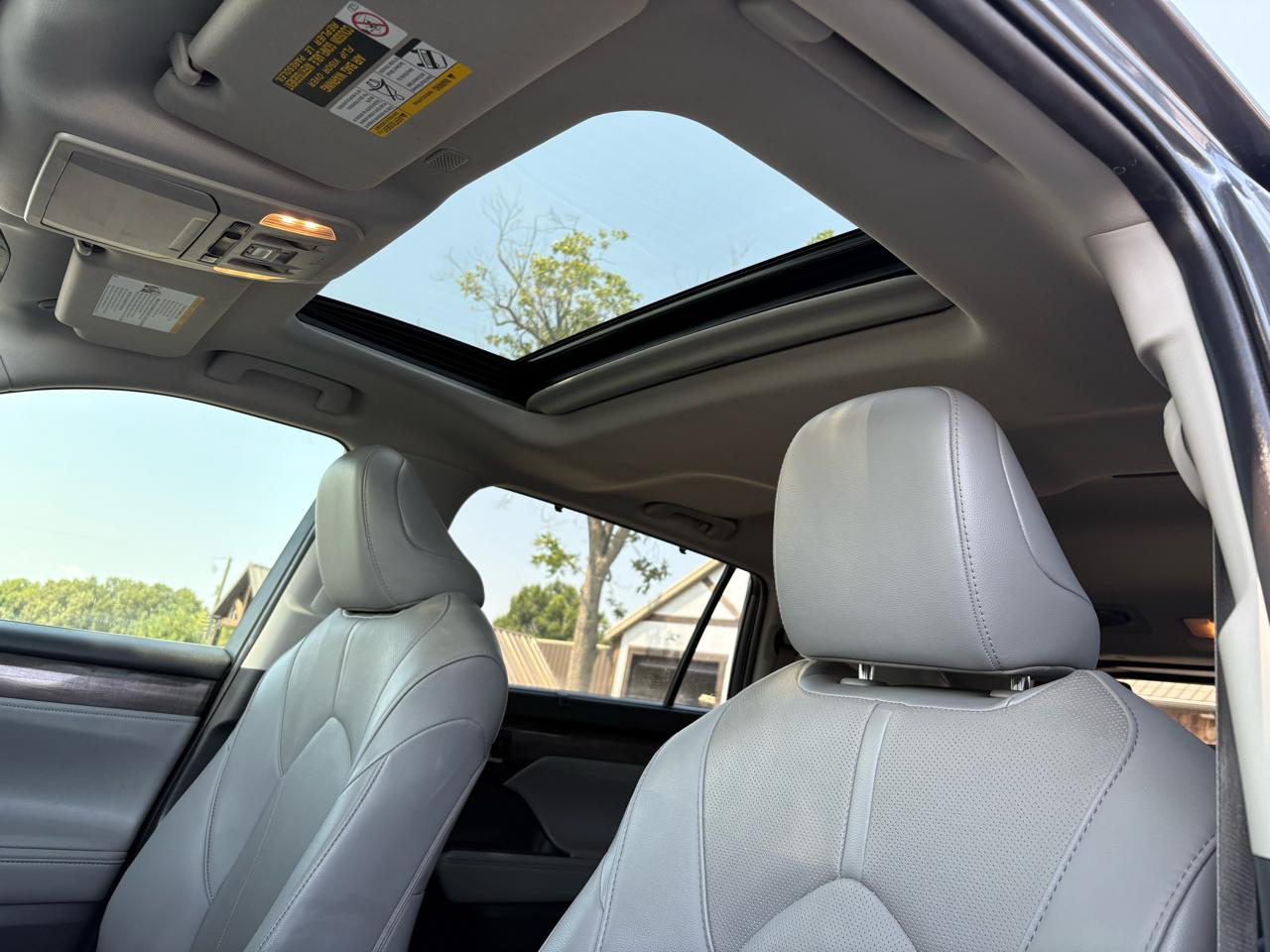 Toyota Highlander Limited 2021