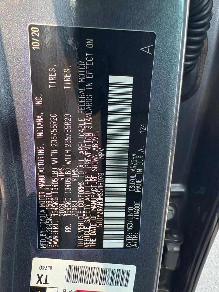 Toyota Highlander Limited 2021